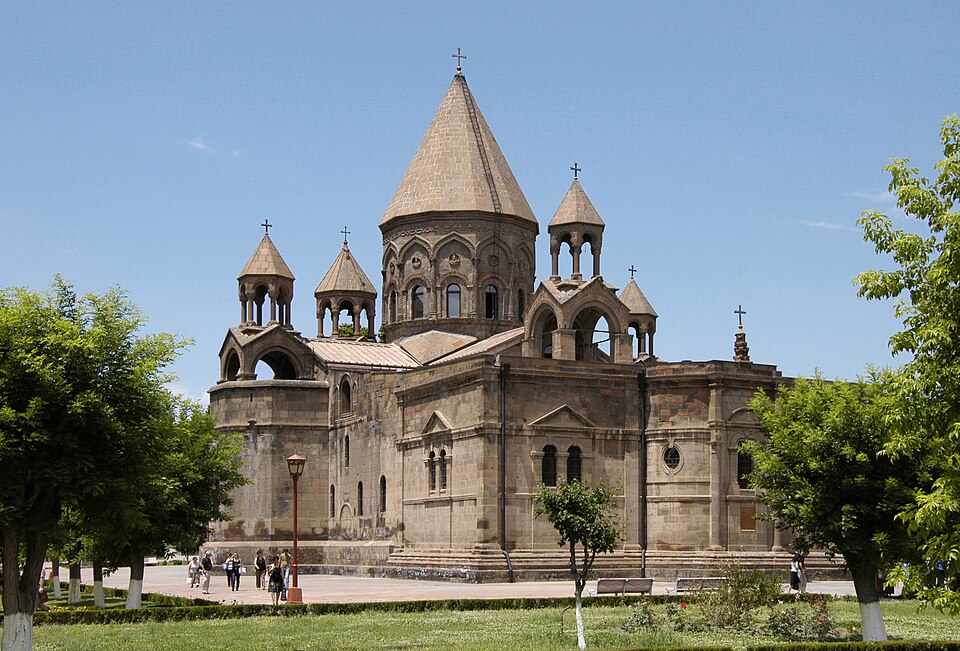 Üçkilsə kafedralı