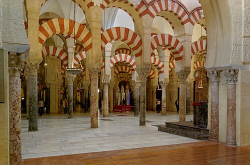 Kordoba məscidi.