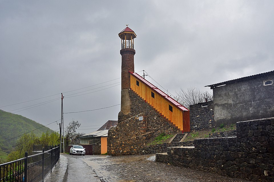 Giləhli məscidi