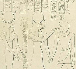 II Tutmosis Sexmet və Harhor tanrıları ilə. Karnak məbədindəki təsvirdə