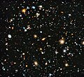 The Hubble Ultra-Deep Field 2014 şəkil with an estimated 10,000 galaxies