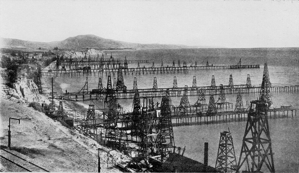 Neft yatağı