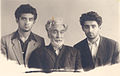 Vurğunsuz ilk günlərdə Yusif Səmədoğlu (sağda) və Vaqif Səmədoğlu ilə-7.6.1956